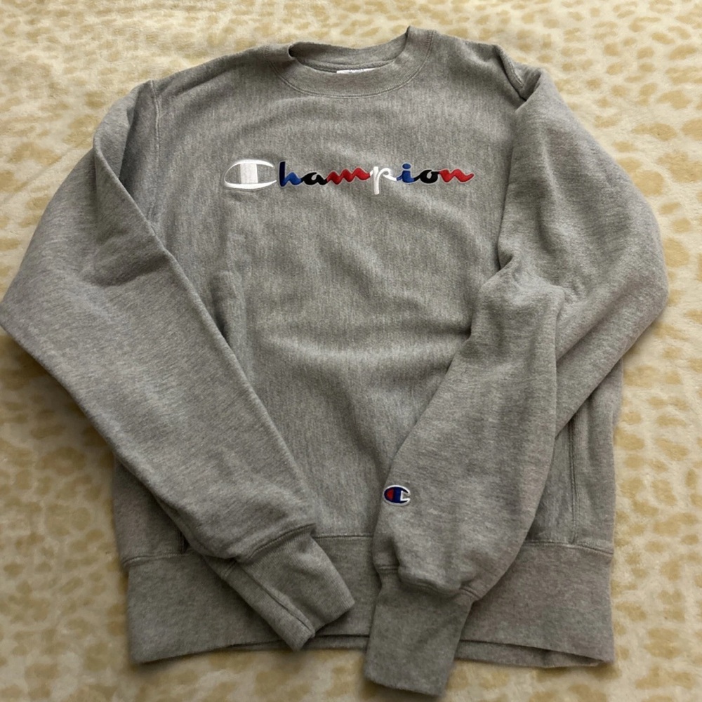 Champion Gray Crewneck Sweater with Iconic Logo
